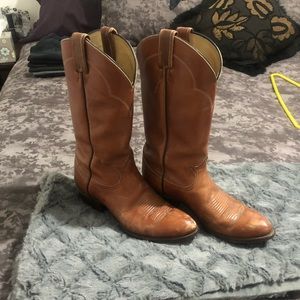Tony Lama brown cowboy cowgirl boots